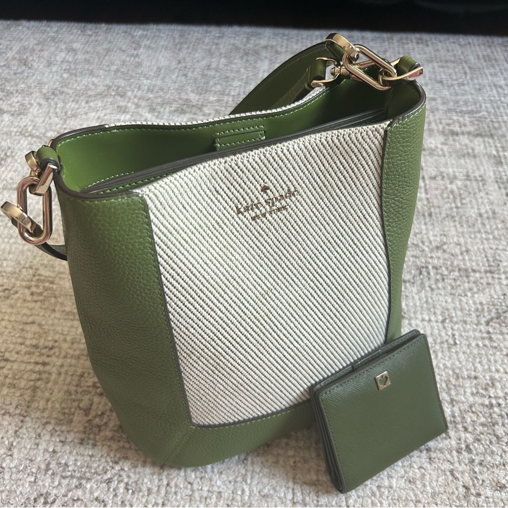kate spade Olive Green and Cream Leather Shoulder Bag with Matching Wallet - Picture 6 of 9